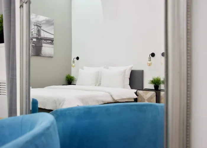 Standard Apartment By Hi5 - Nagysandor Street