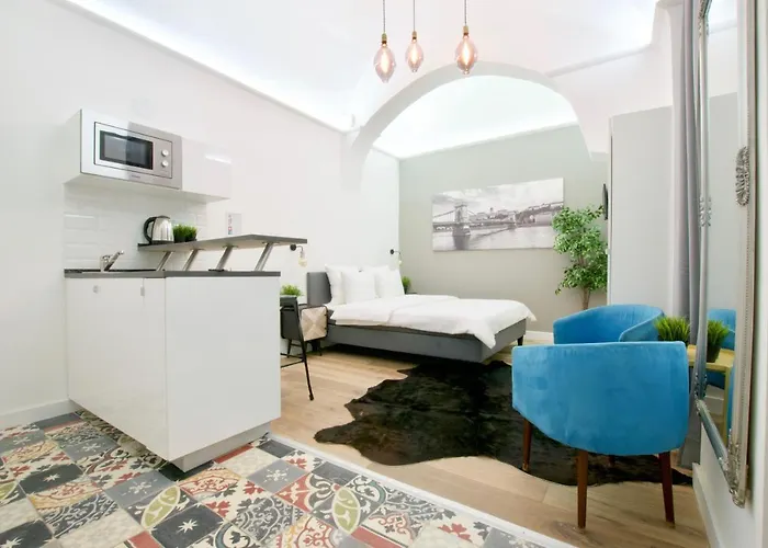 Standard Apartment By Hi5 - Nagysandor Street