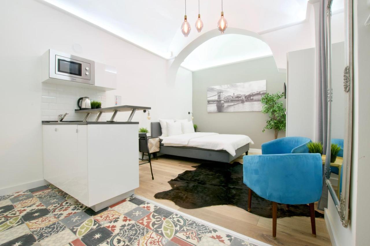 Apartment Standard Apartment By Hi5 - Nagysandor Street *